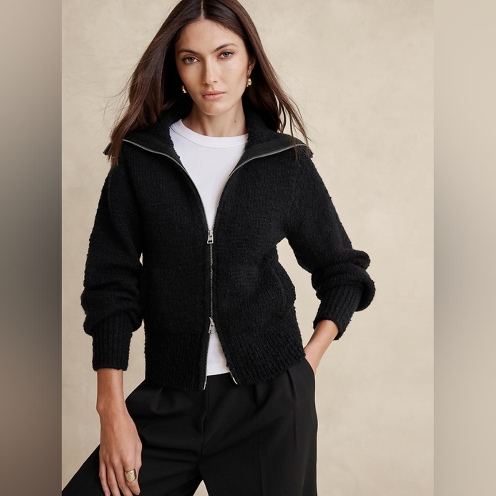 Banana Republic Women's Black Cowl Neck Sweater with Ribbed Knit Size S US